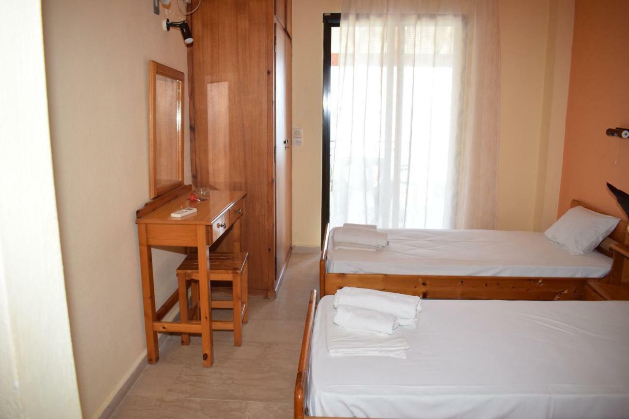 Angelica Apartment Perivolion Bagian luar foto