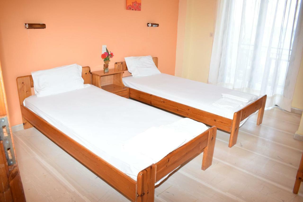 Angelica Apartment Perivolion Bagian luar foto