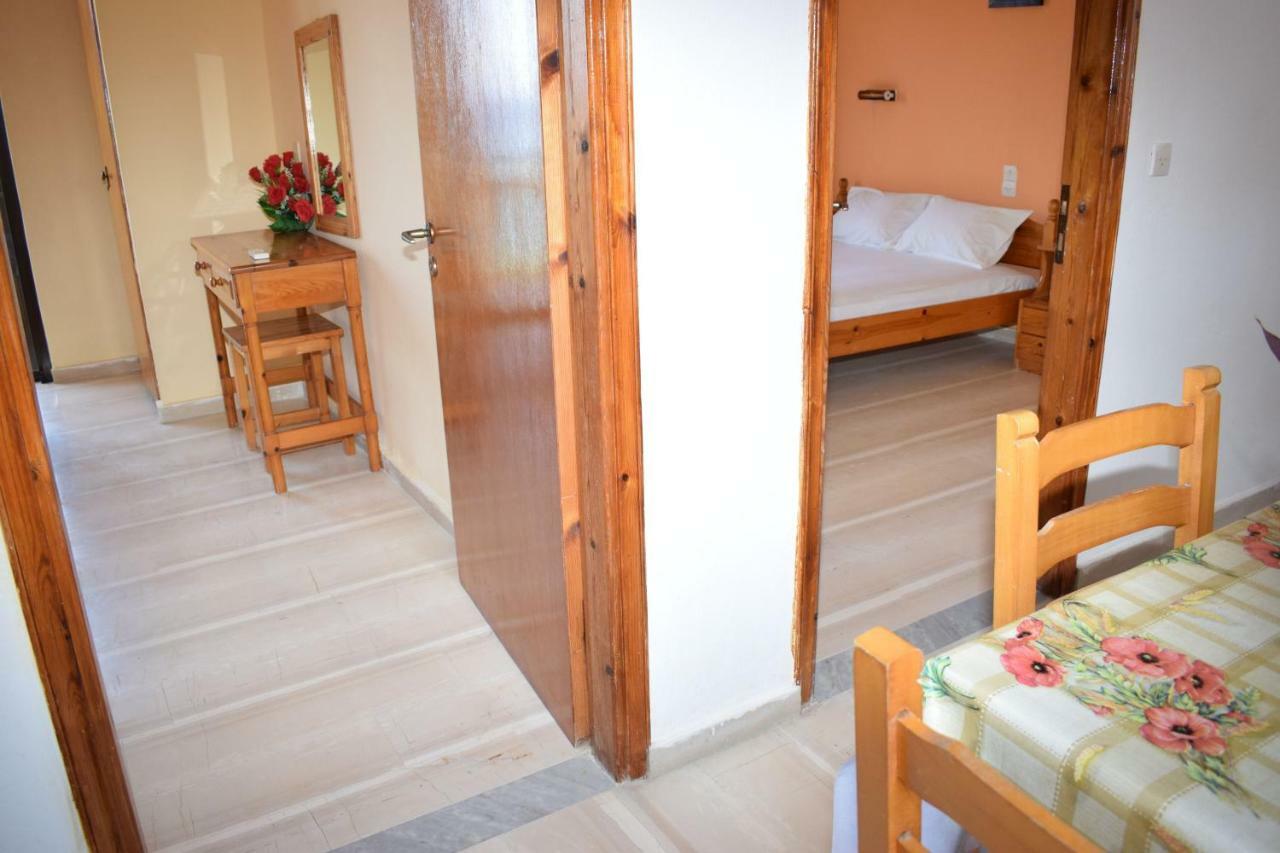 Angelica Apartment Perivolion Bagian luar foto