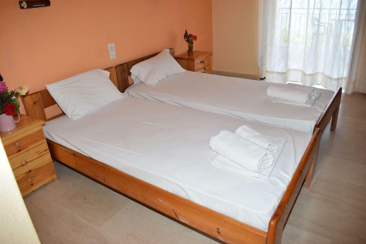 Angelica Apartment Perivolion Bagian luar foto